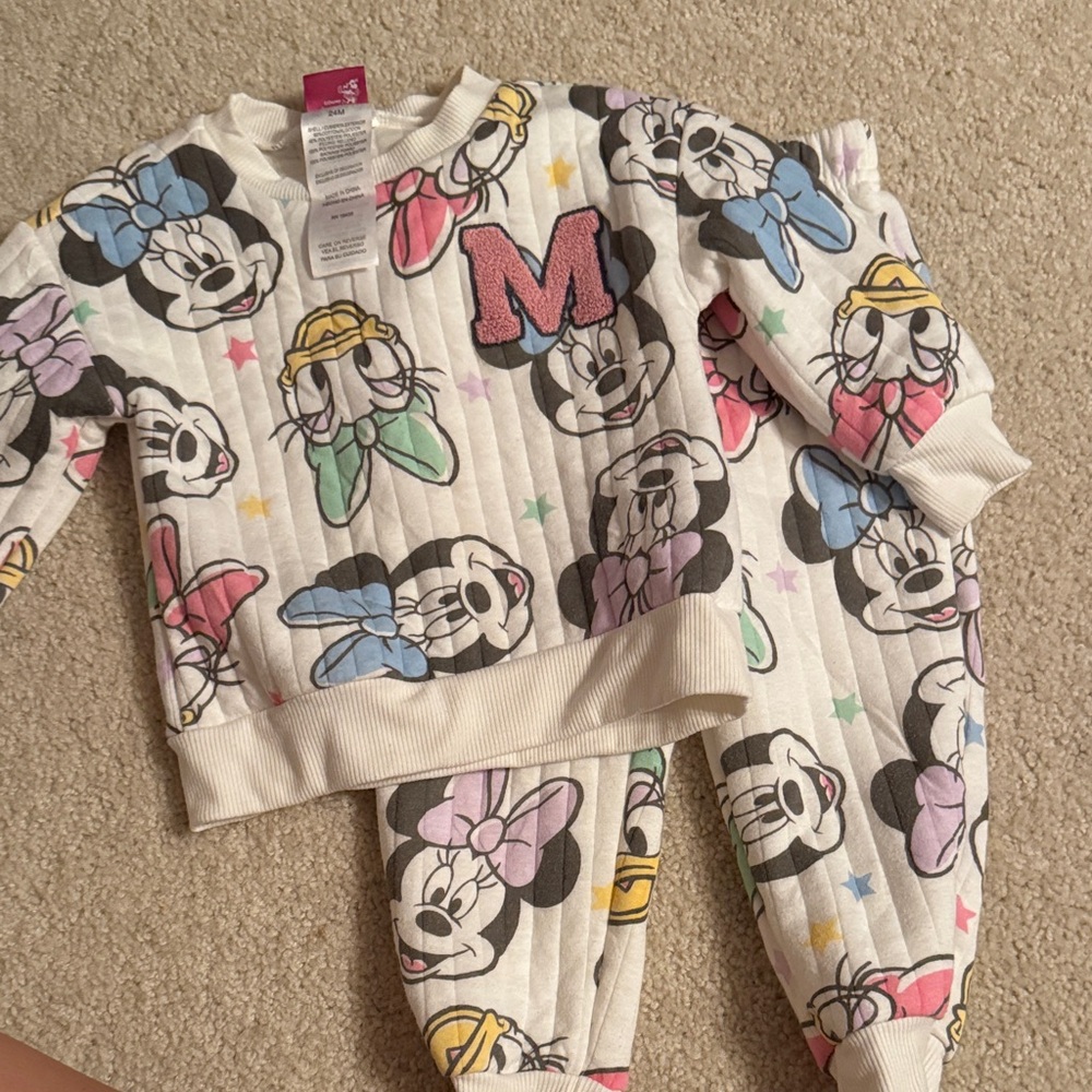❤️3 for $10! Minnie Mouse and Daisy Set